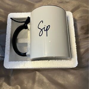 Coffee mug-NWT